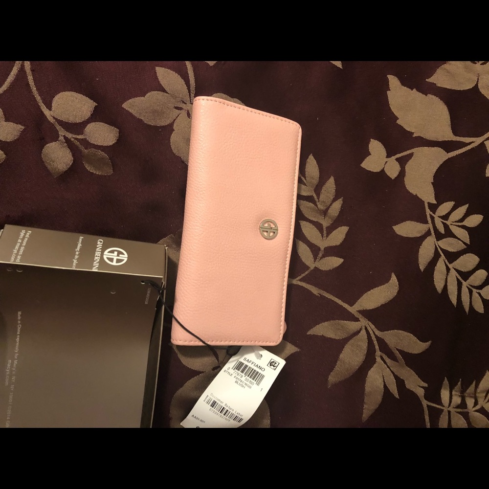 ⚡FLASH SALE⚡ NWT Gianni Bernini wallet